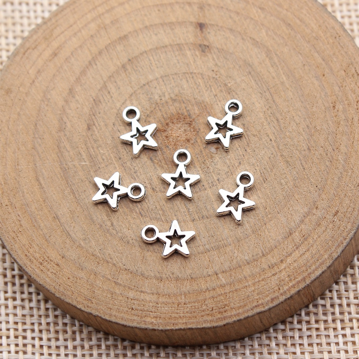 Vintage Urban Fashion - 80개 8.5x6.2mm(0.33x0.24인치) 앤틱 실버 컬러 스타